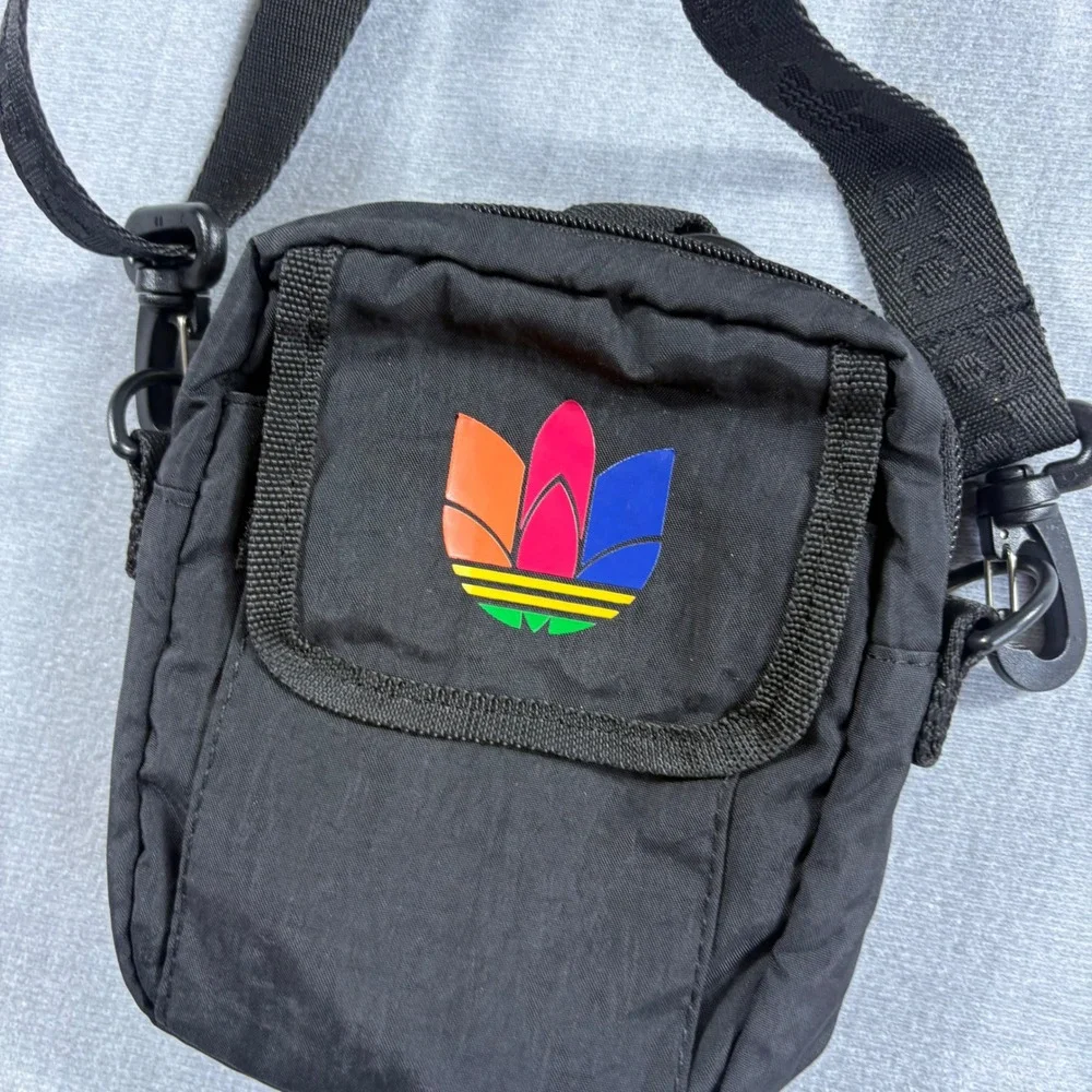 Adidas Crossbody Bag Unisex OS Black Multicolor Trefoil Festival Pouch Sport